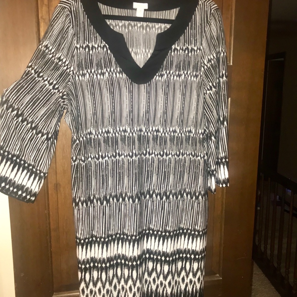 Dress. Perfect condition. Size 3 in Chico’s.